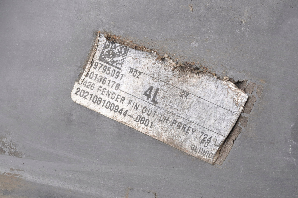 VOLVO XC60 II THRESHOLD CAP 32216695 LEFT 724