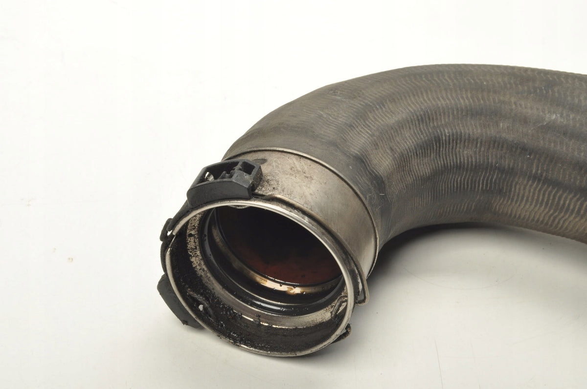 VOLVO XC60 II XC90 II V90 S90 D4 HOSE INTERCOOLER PIPE 31657761