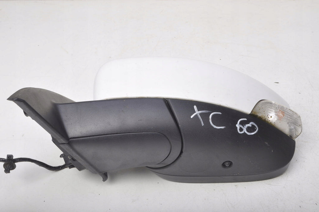 VOLVO XC60 MIRROR LEFT ELECTRIC 8 PIN