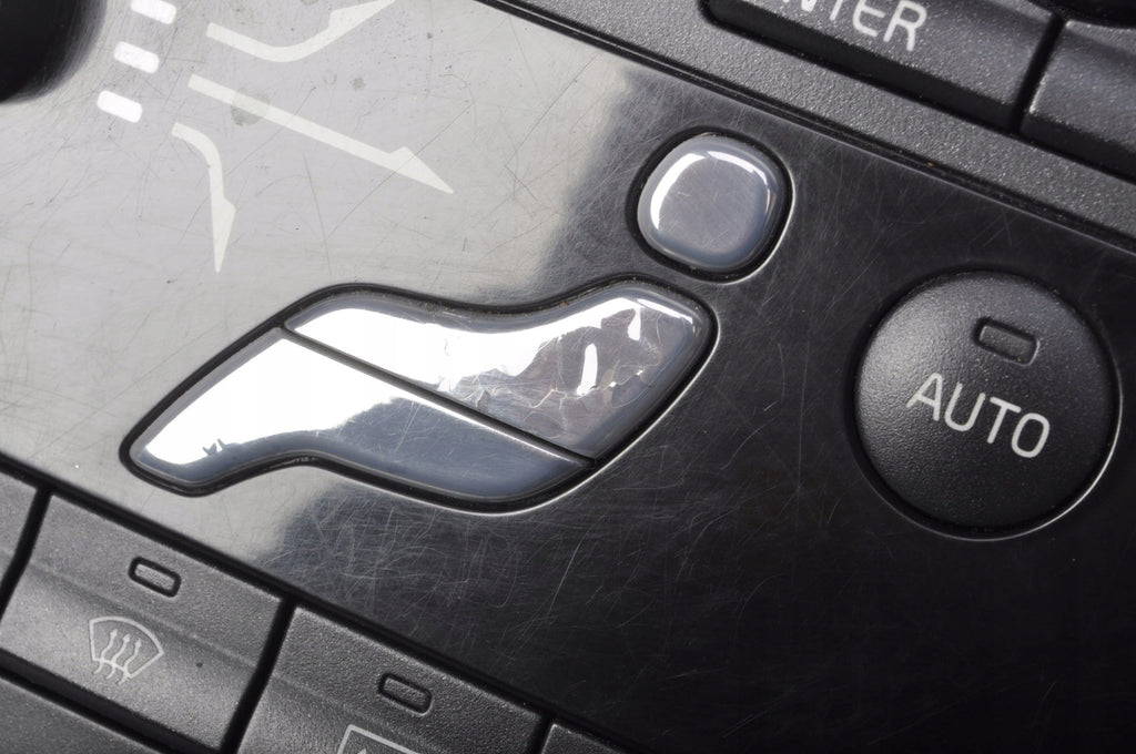 VOLVO XC60 S80 V70 AIR SUPPLY PANEL 30782906