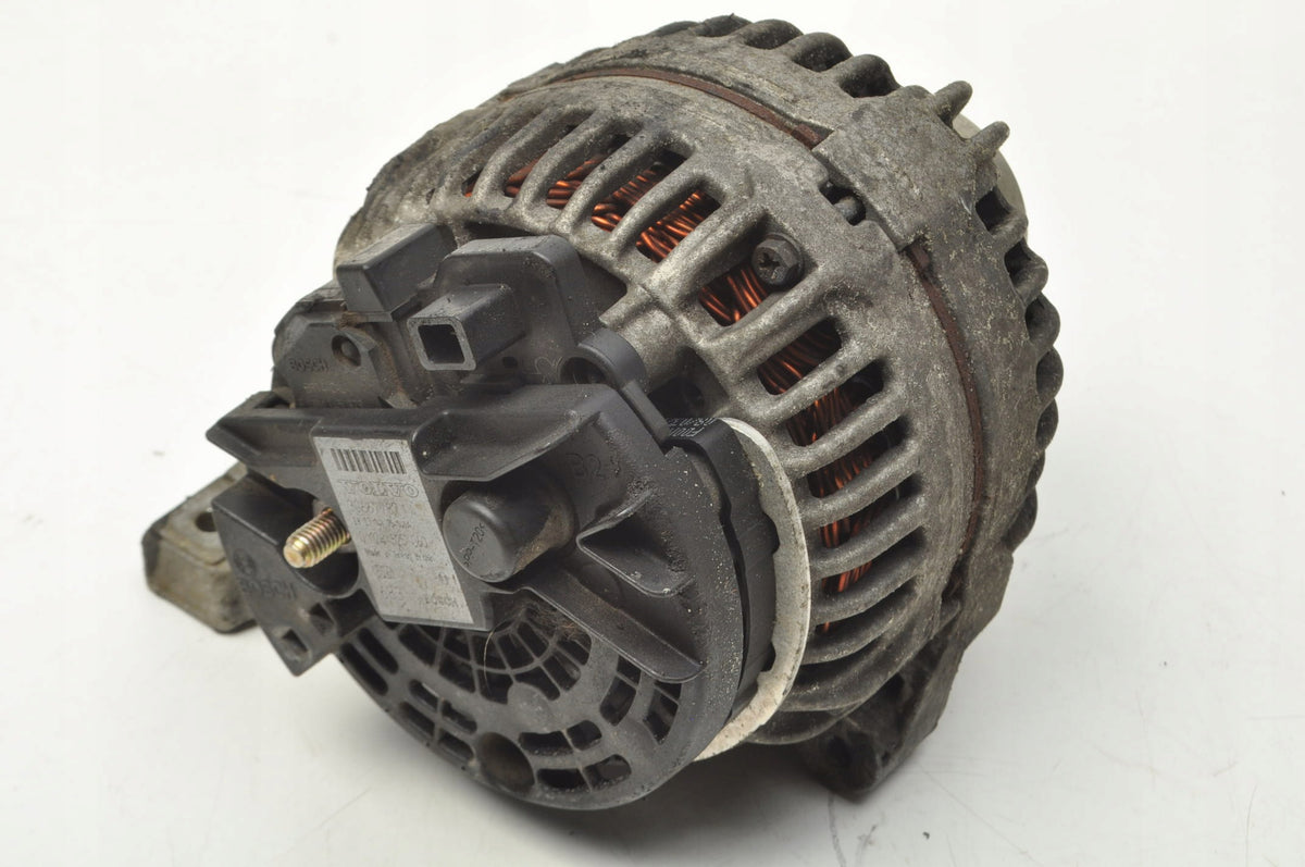 VOLVO XC70 2.4 D5 ALTERNATOR 30667787