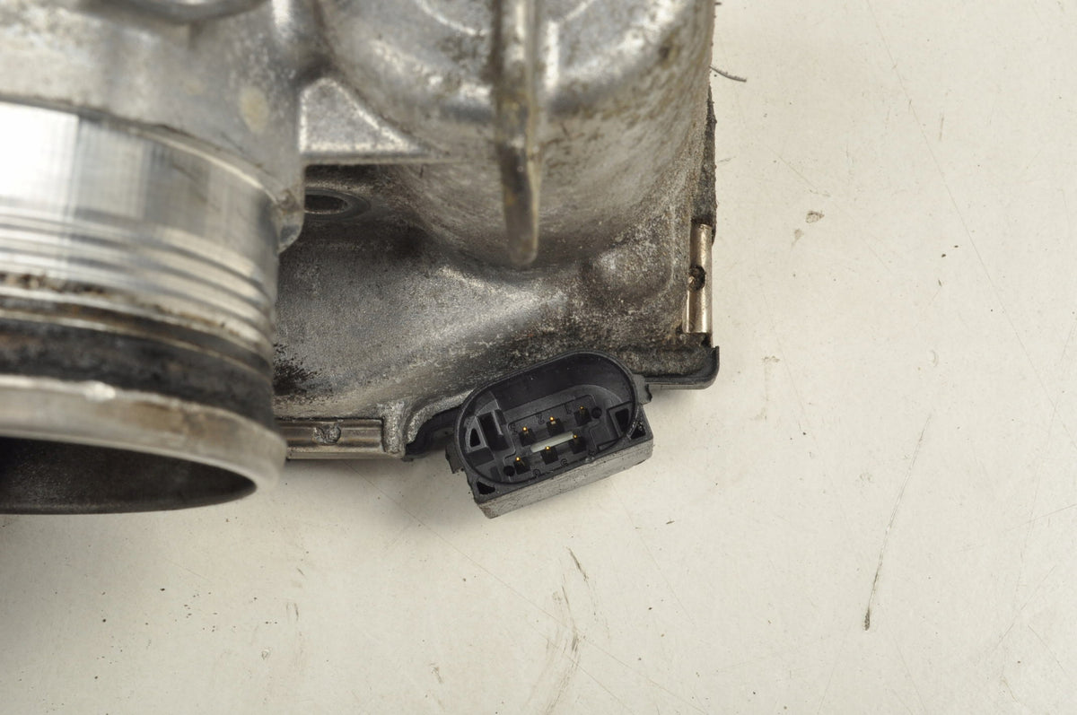 VOLVO XC70 II 2.4 D5 215KM THROTTLE 3126665