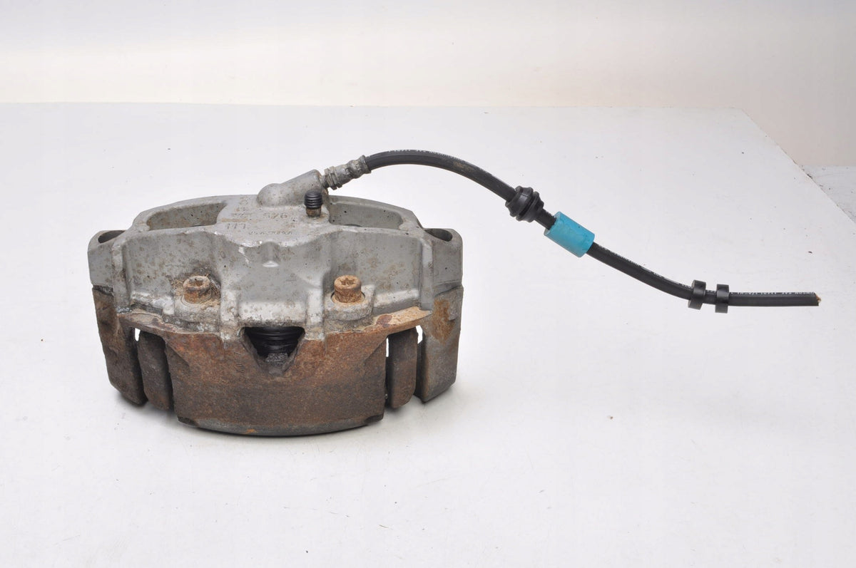VOLVO XC70 II 2.4 D5 BRAKE CALIPER LEFT FRONT