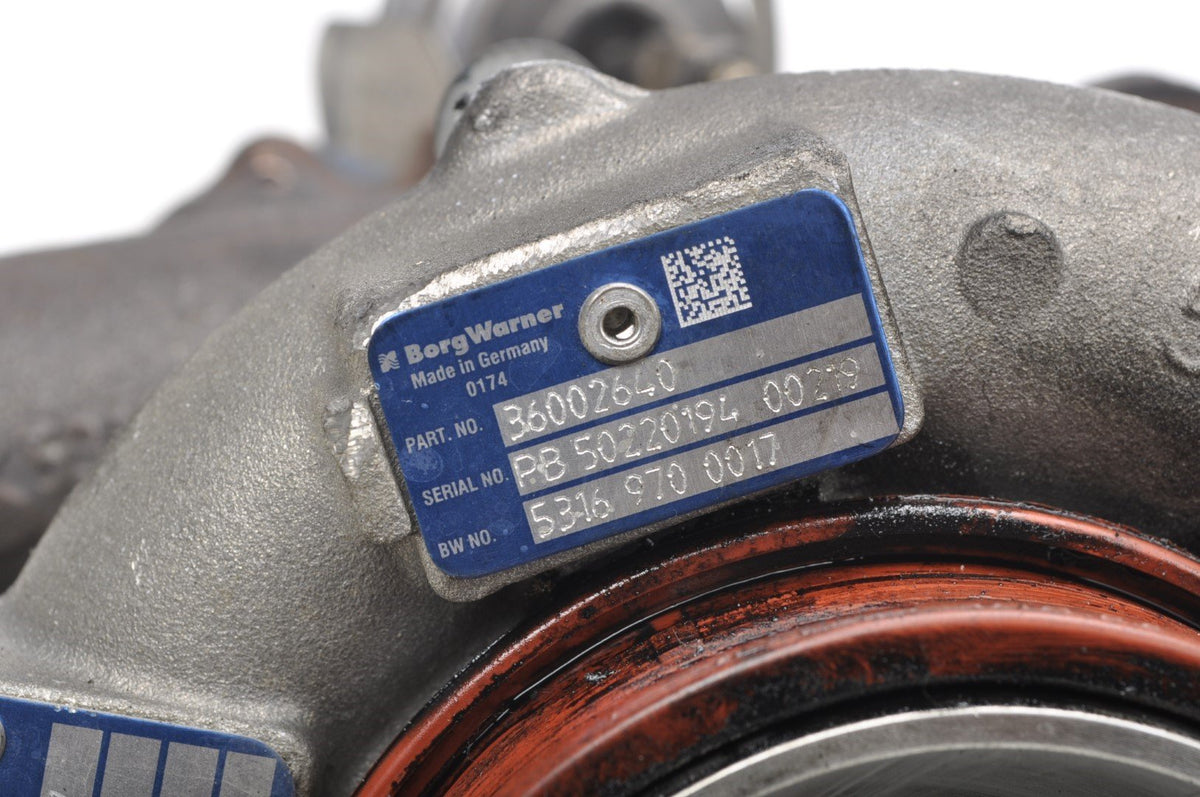 VOLVO XC70 II 2.4 D5 TURBINE 36002640 31293086
