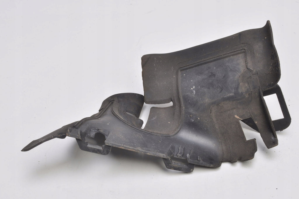 VOLVO XC70 II AIR STEERING WHEEL RIGHT CATCHER 30763223