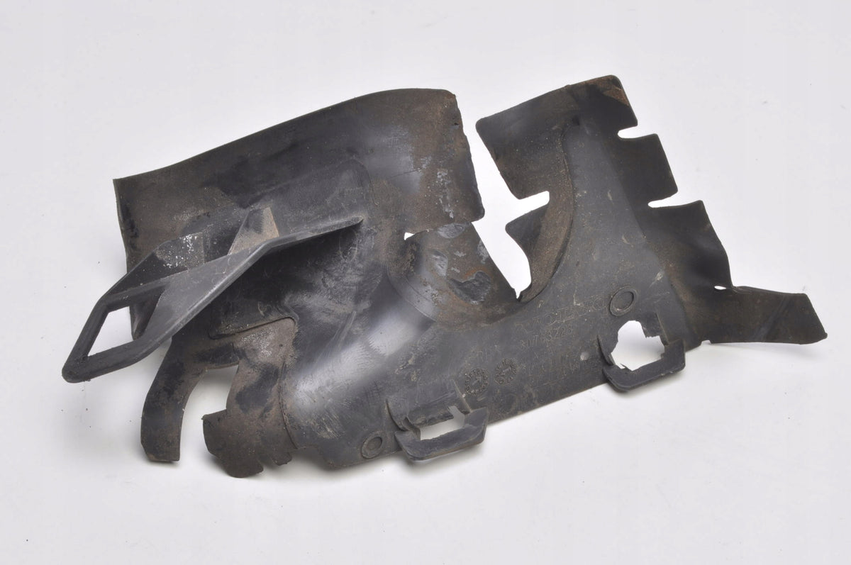 VOLVO XC70 II AIR STEERING WHEEL RIGHT CATCHER 30763223