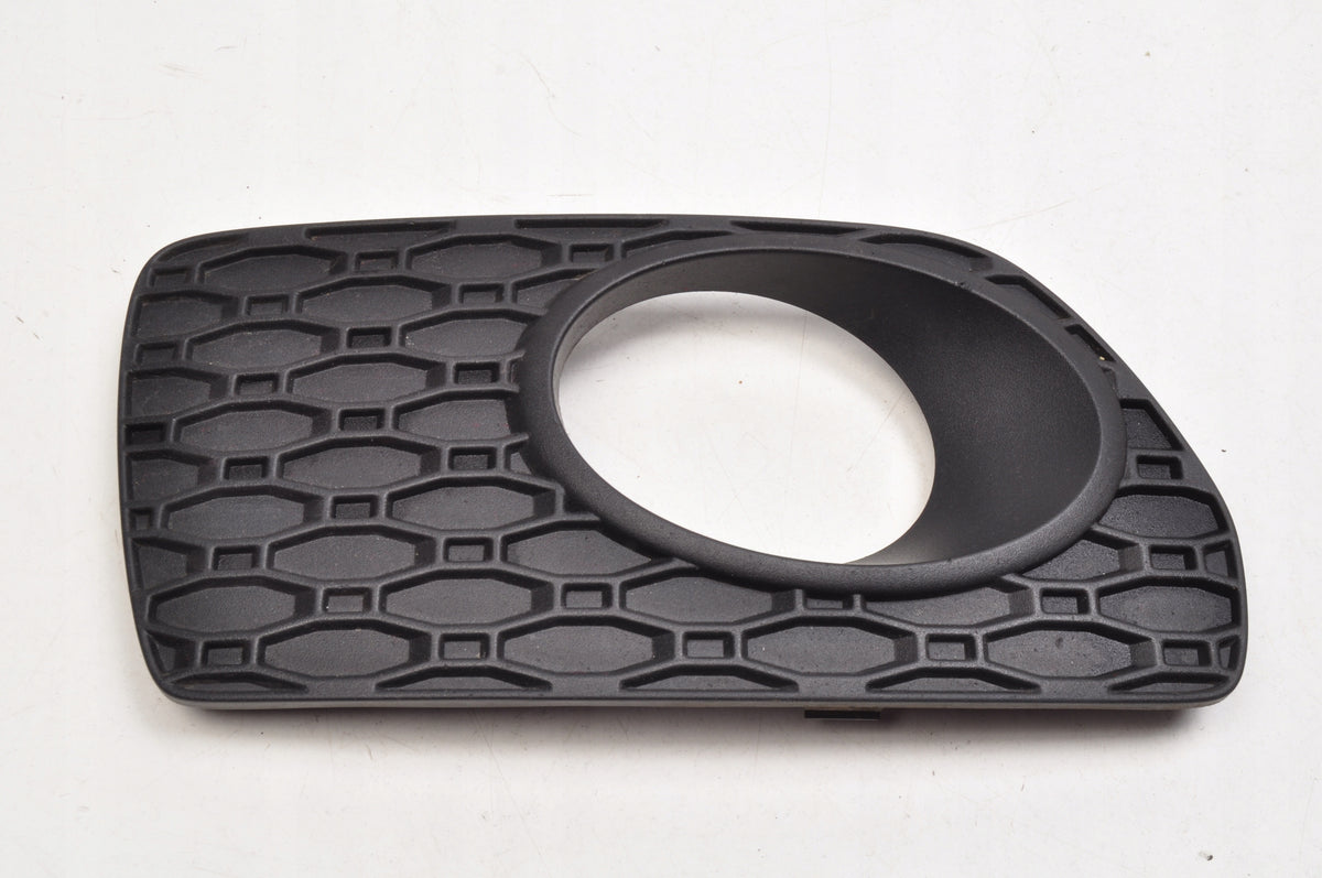 VOLVO XC70 II FRAME HALOGEN GRILLE LEFT 30678689