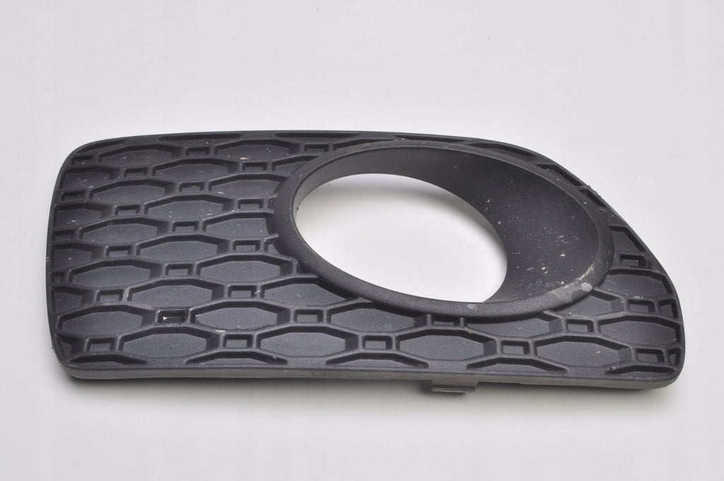 VOLVO XC70 II GRILLE DUMMY BUMPER 30678689