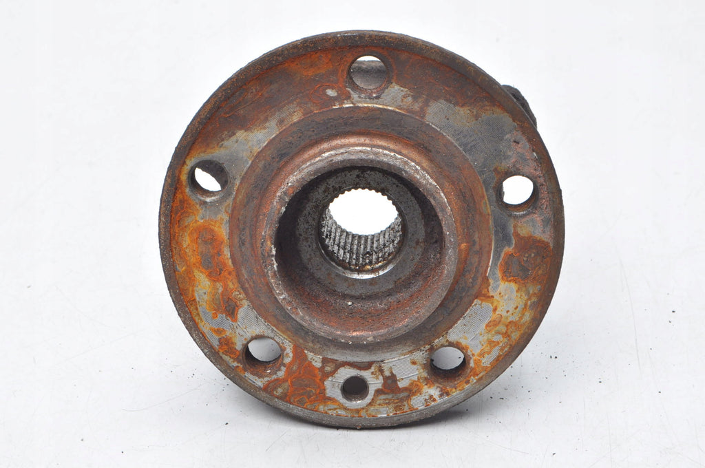 VOLVO XC70 II REAR HUB RIGHT