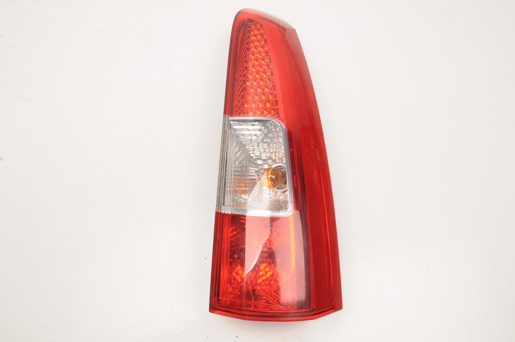 VOLVO XC70 LAMP RIGHT REAR UK STATION WAGON