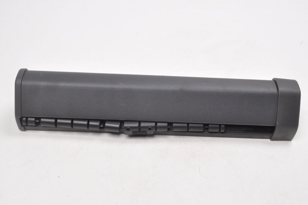 VOLVO XC70 ROLLER BLIND REAR LIFT