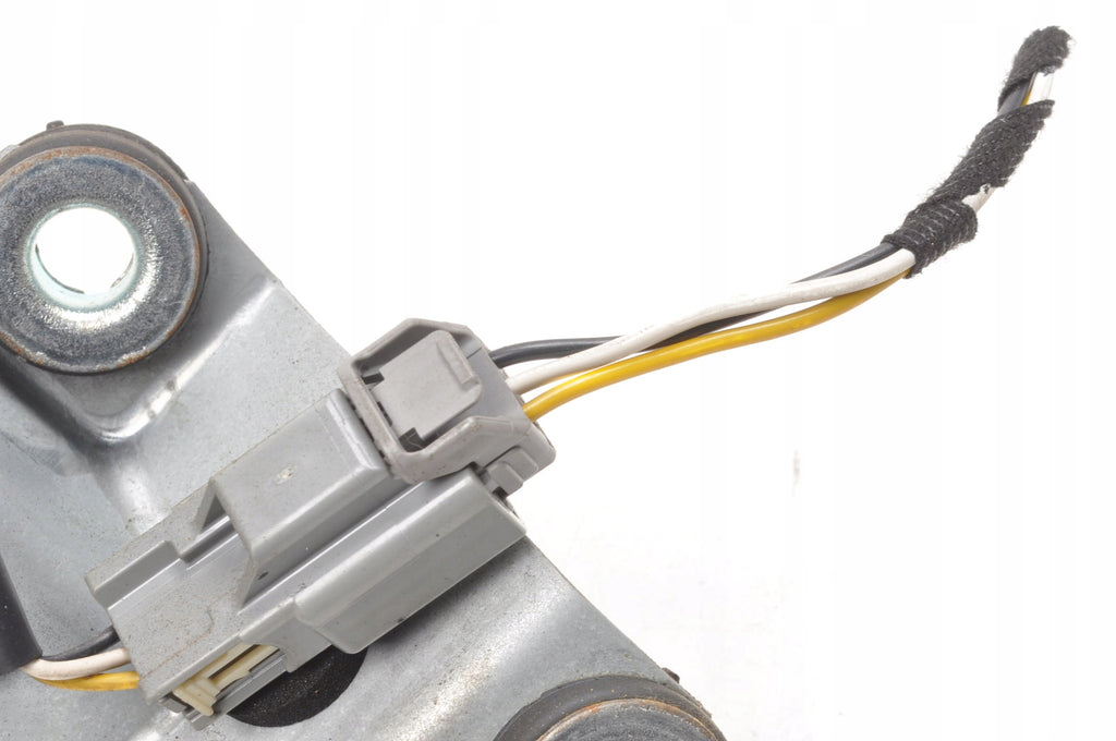 VOLVO XC70 V70 REAR WIPER MOTOR 8667188