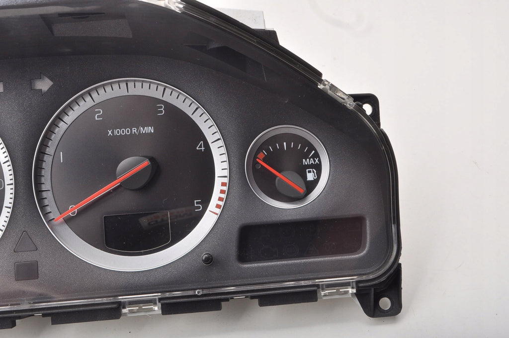 VOLVO XC70 XC90 S60 V70 D5 AUTOMATIC COUNTER CLOCKS 31296343 UK LIFT