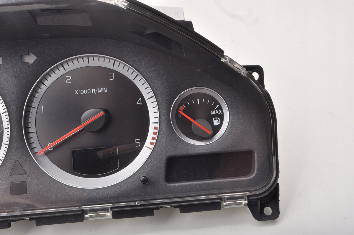 VOLVO XC70 XC90 S60 V70 D5 AUTOMATIC COUNTER CLOCKS 31296343 UK LIFT