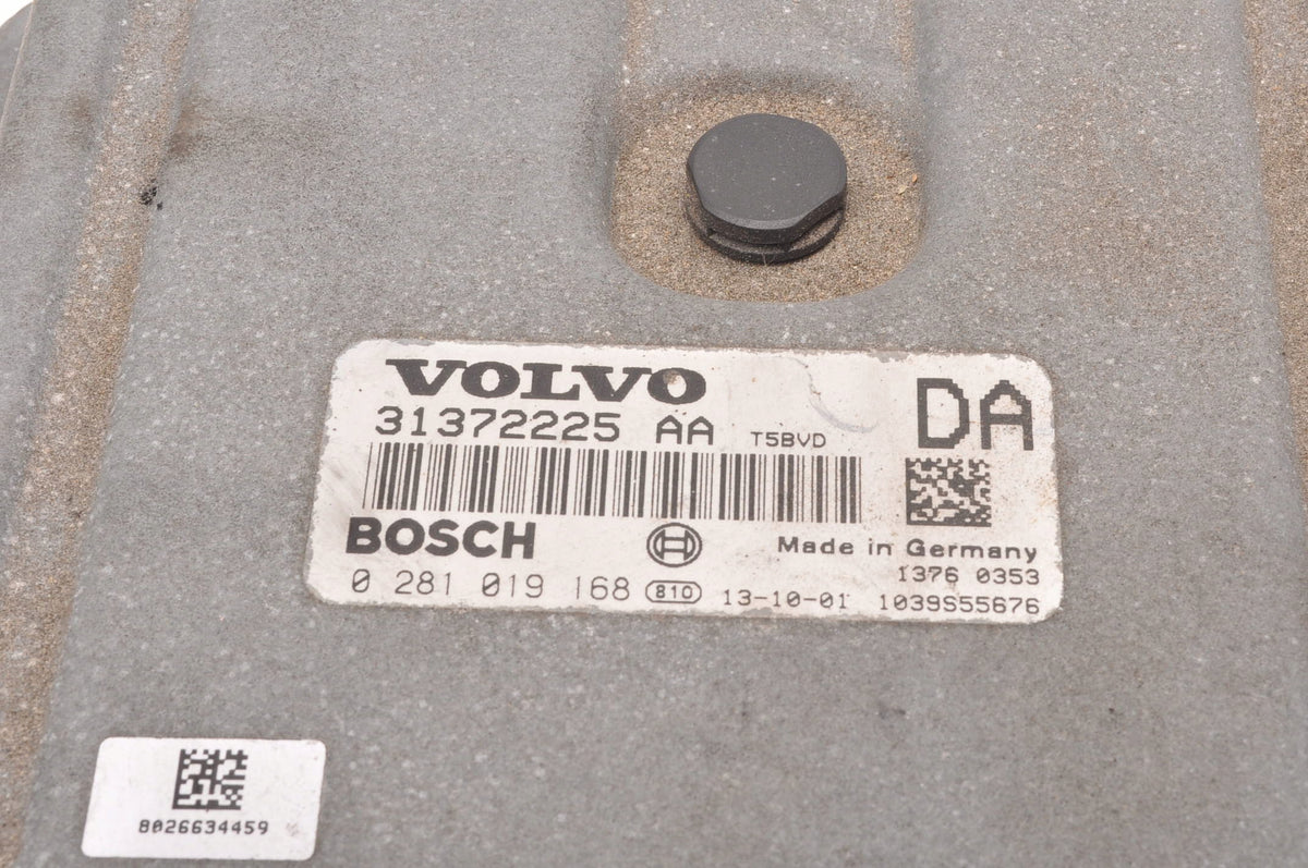 VOLVO XC90 2.4 D5 200KM COMPUTER ENGINE CONTROLLER 31372225 AA