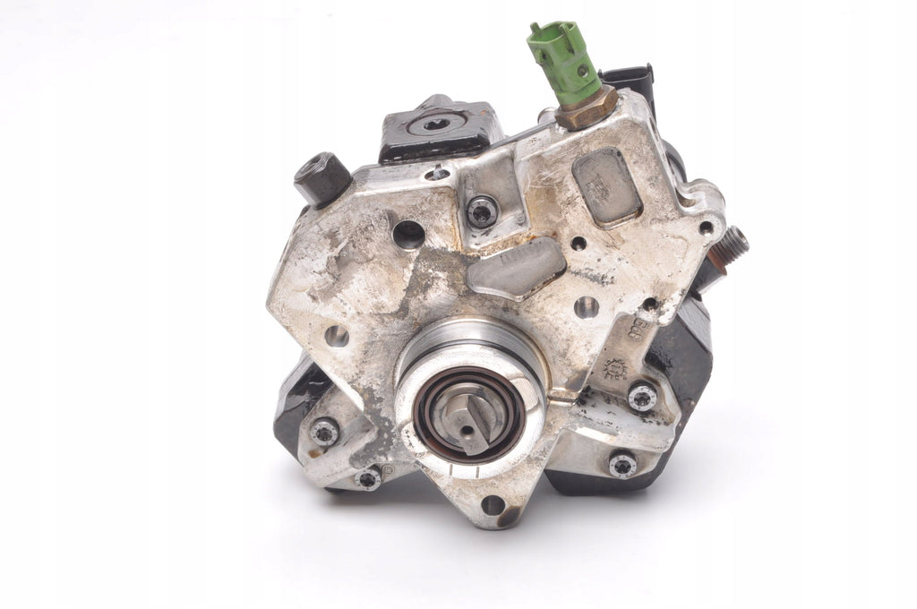 VOLVO XC90 2.4 D5 200KM INJECTION PUMP 31303475 0445010111