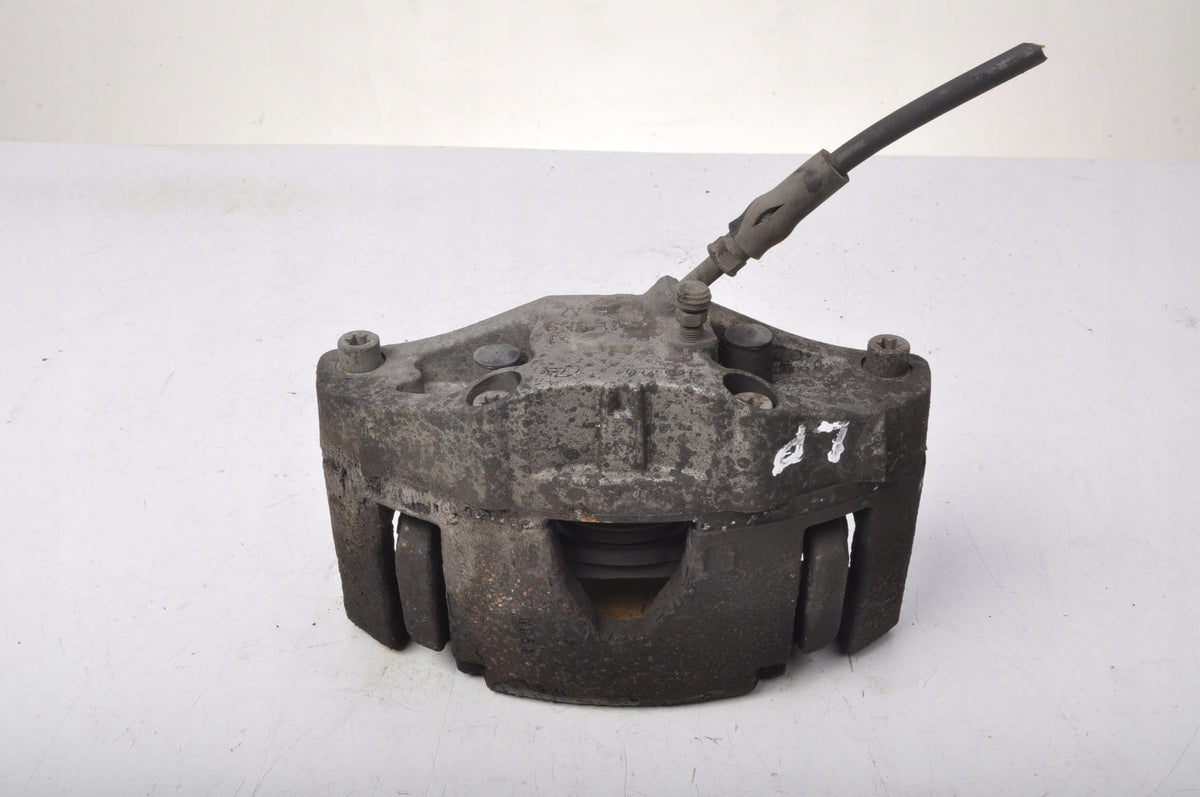 VOLVO XC90 2.4 D5 BRAKE CALIPER LEFT FRONT