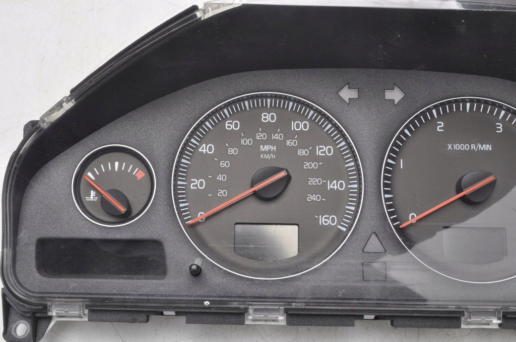 VOLVO XC90 2.4 D5 COUNTER CLOCKS 31296337 LIFT
