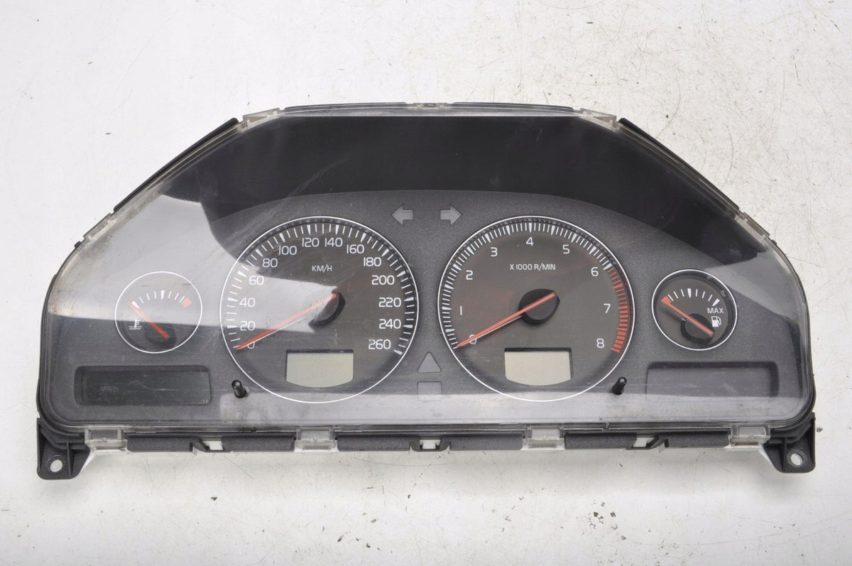 VOLVO XC90 4.4 V8 COUNTER CLOCKS EUROPE 30746098