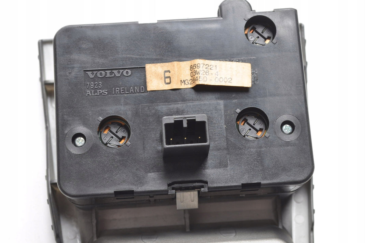 VOLVO XC90 8697221 LIGHT SWITCH