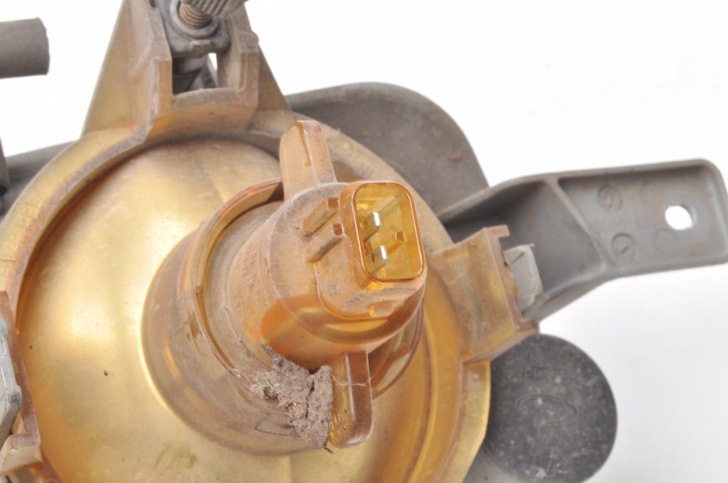 VOLVO XC90 AND FOG HALOGEN LEFT 31111182