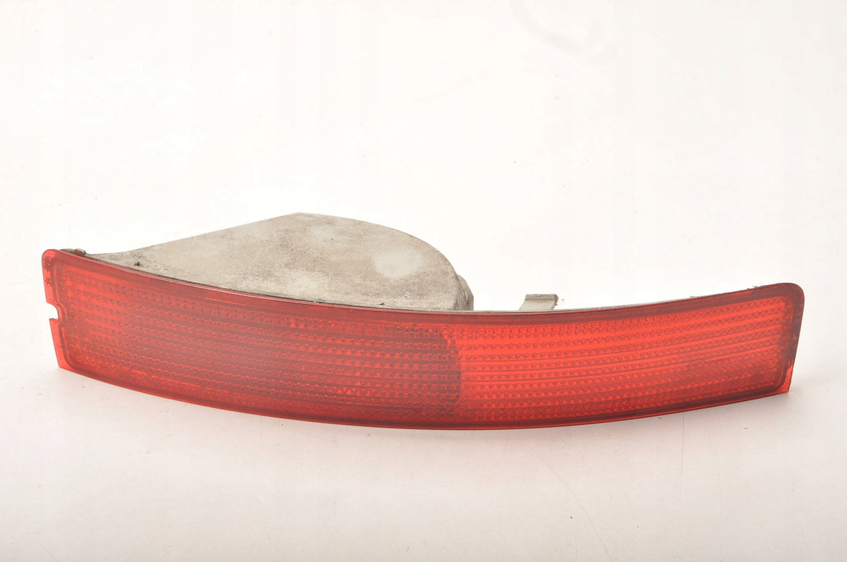 VOLVO XC90 AND FOG LAMP REAR LIFT RIGHT SUV