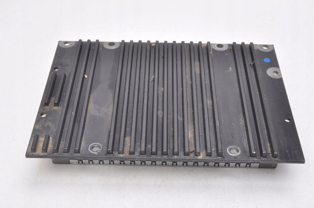 VOLVO XC90 AND RADIO AMPLIFIER 31310007 LIFT
