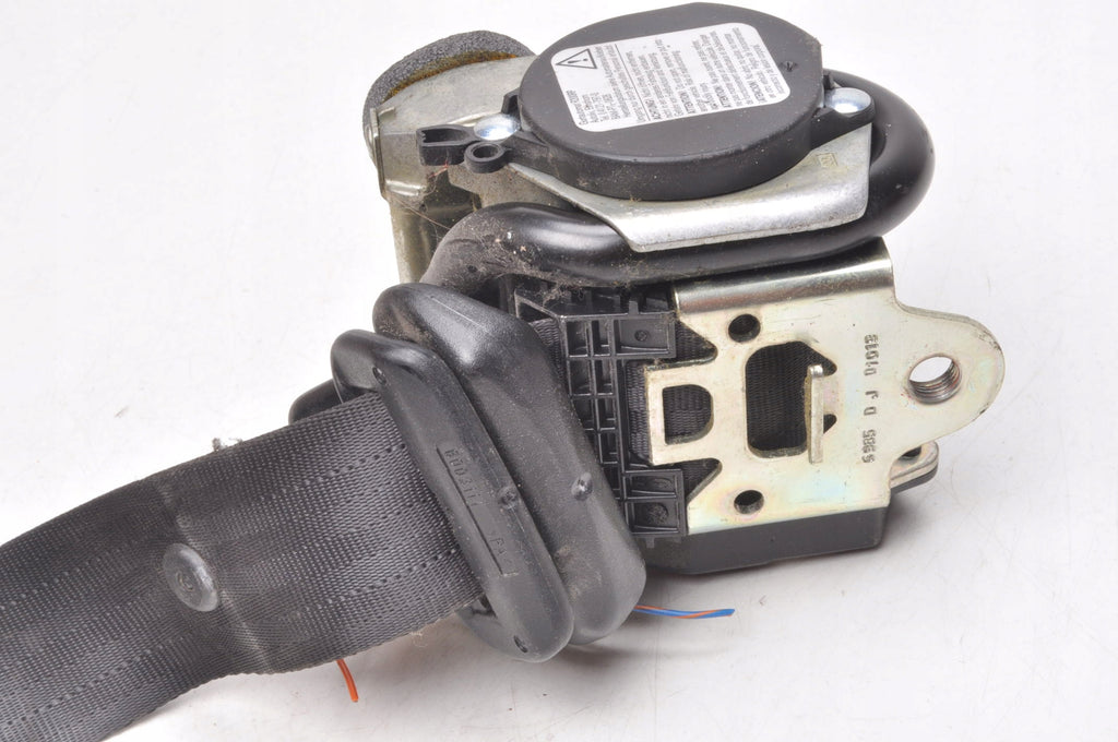 VOLVO XC90 AND SEAT BELT LEFT REAR LIFT 31267531