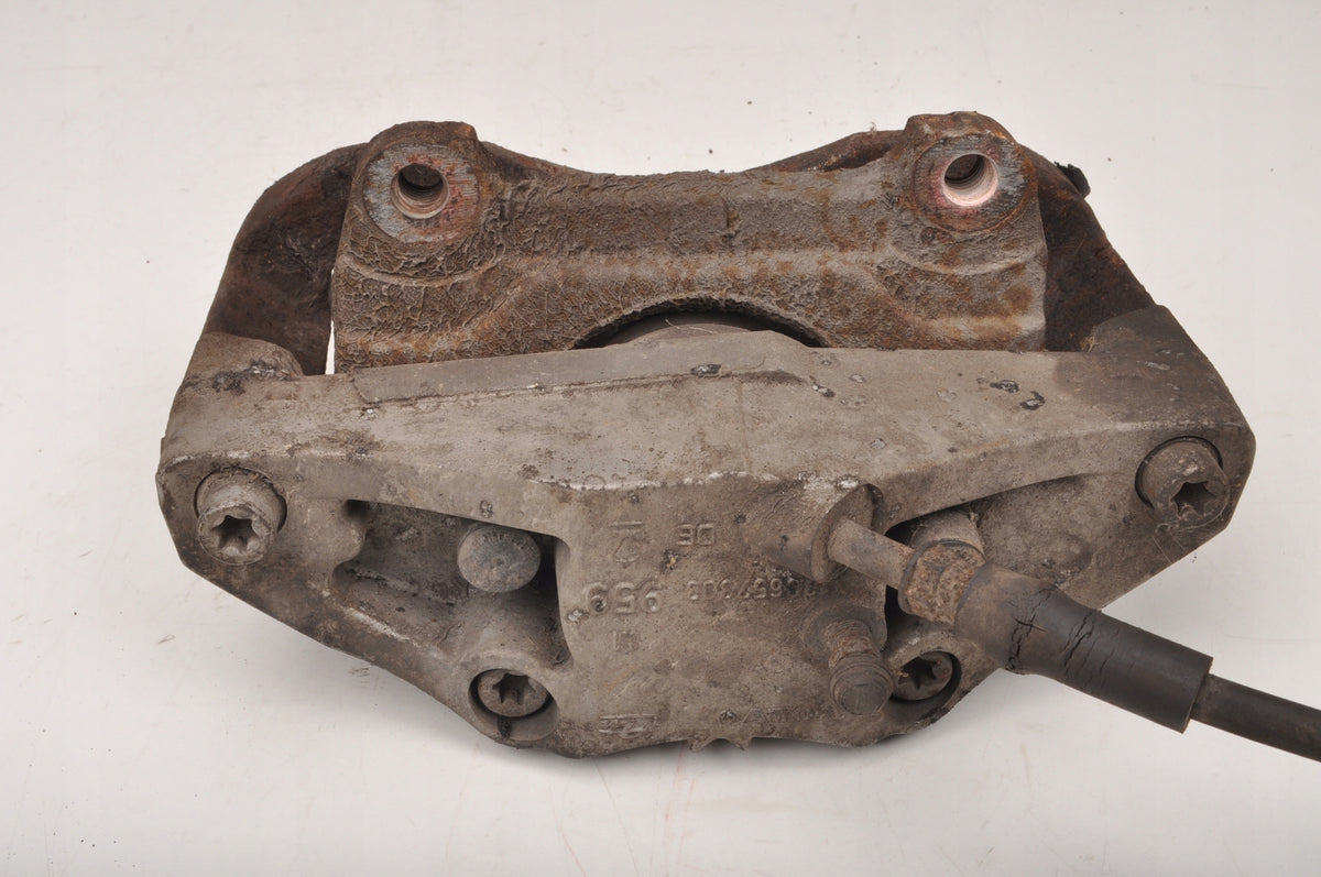 VOLVO XC90 BRAKE CALIPER LEFT FRONT