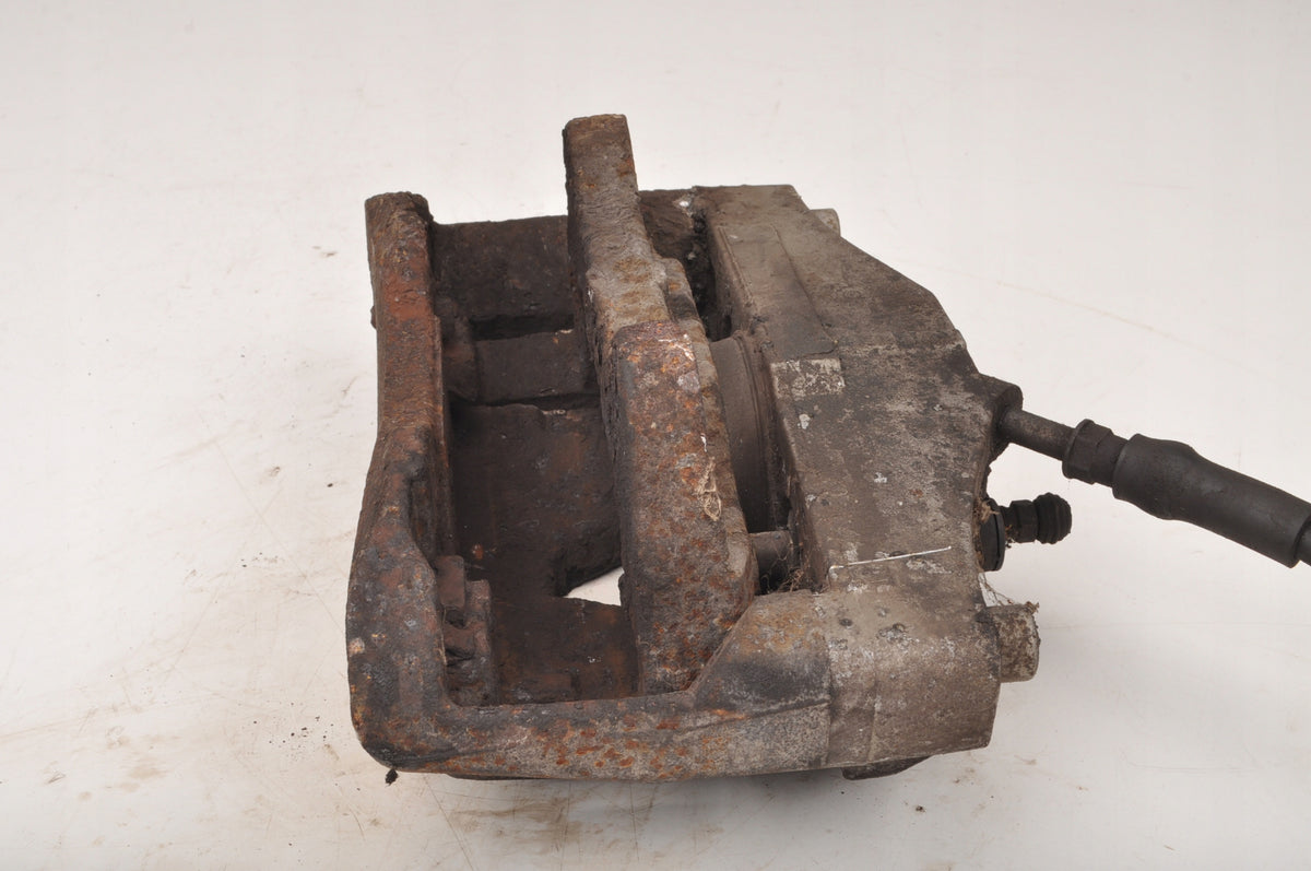 VOLVO XC90 BRAKE CALIPER RIGHT FRONT