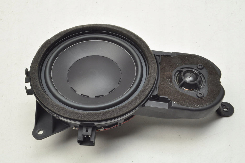 VOLVO XC90 Front door tweeter T84848 DYNAUDIO