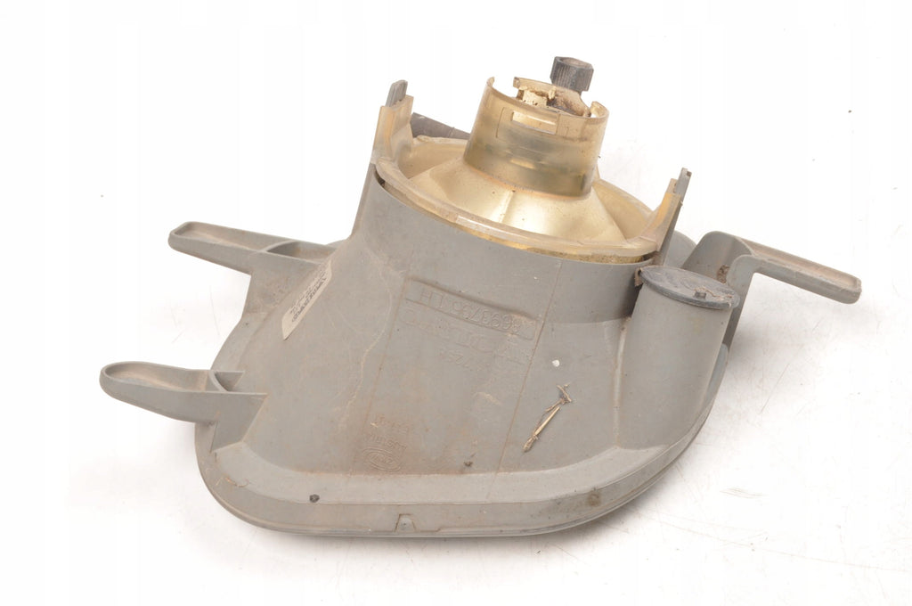 VOLVO XC90 HALOGEN LEFT 8693795