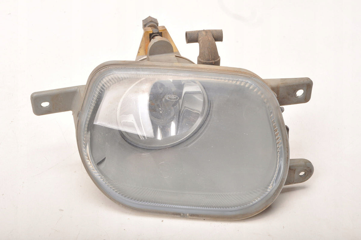 VOLVO XC90 HALOGEN LEFT LIFT 31111182