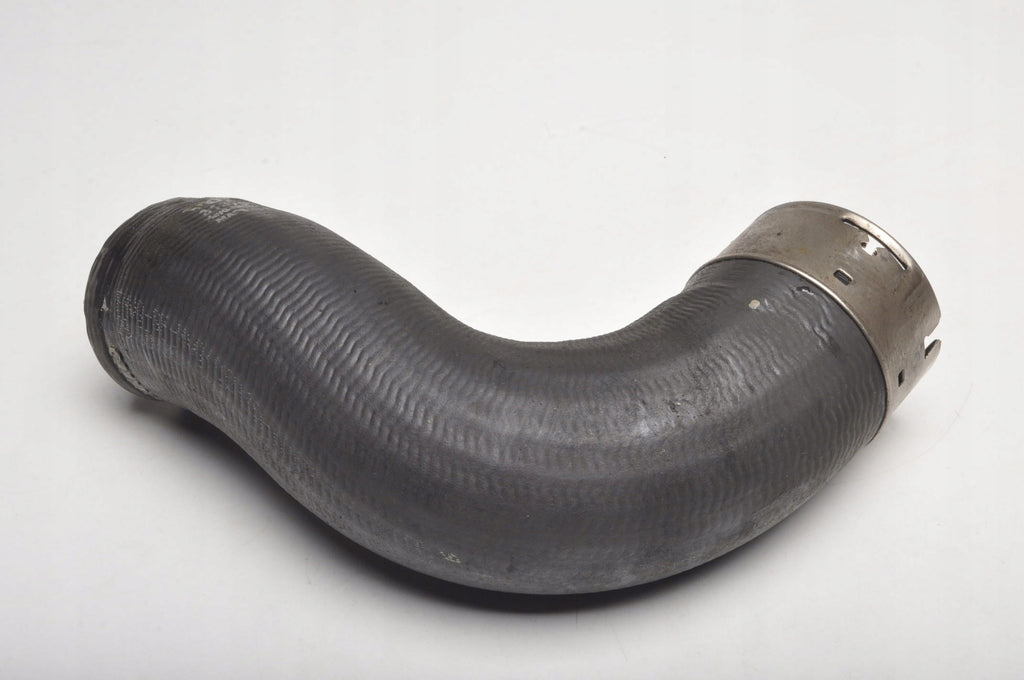 VOLVO XC90 II 2.0 D5 224KM INTERCOOLER PIPE 31370095