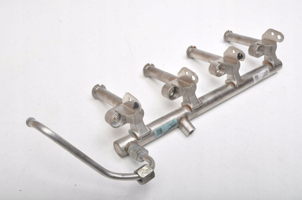 VOLVO XC90 II 2.0 T8 INJECTION RAIL INJECTION 31336652