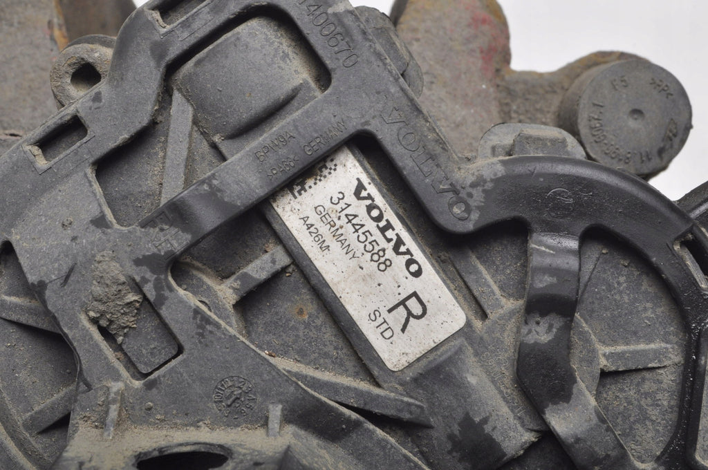 VOLVO XC90 II BRAKE CALIPER RIGHT REAR 31445588 31400431