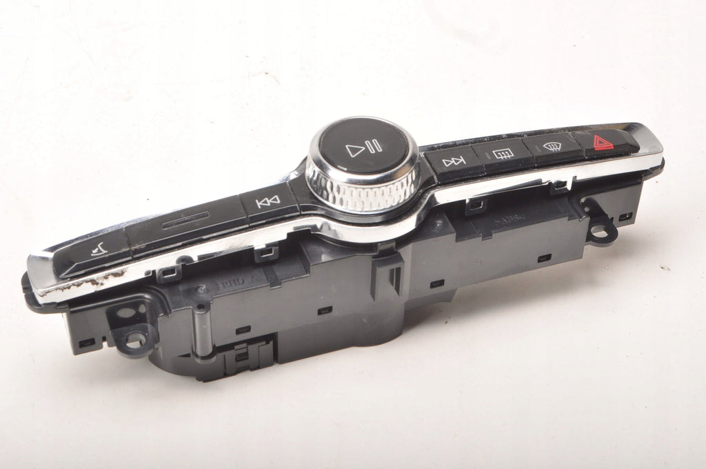 VOLVO XC90 II CENTER RADIO CONTROL PANEL 31346790