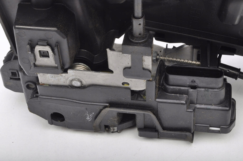 VOLVO XC90 II DOOR LOCK RIGHT FRONT 31349895