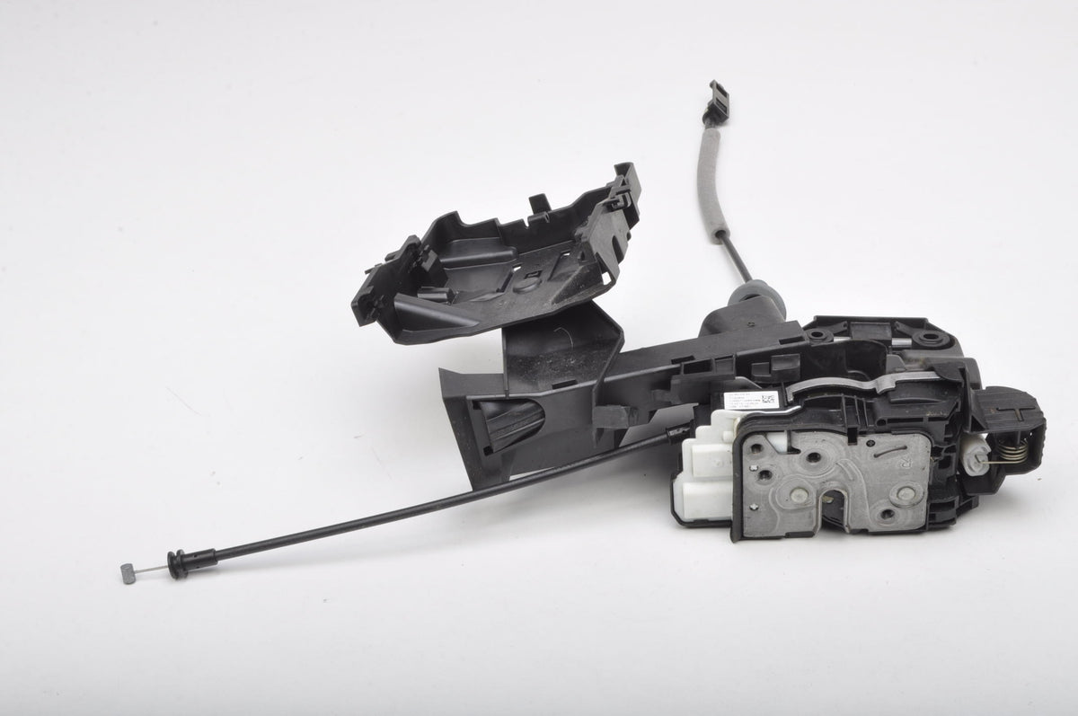 VOLVO XC90 II DOOR LOCK RIGHT FRONT 31349895