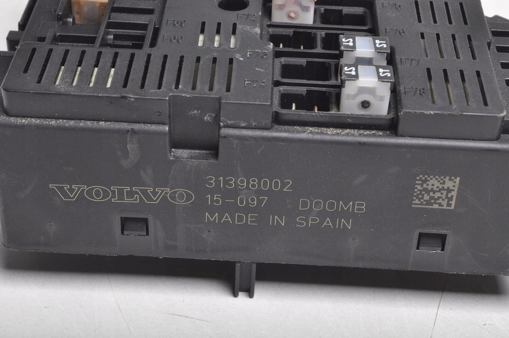 VOLVO XC90 II FUSE MODULE 31376344
