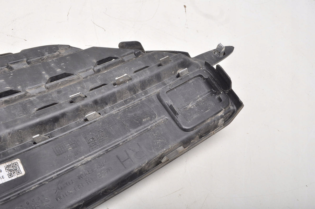 VOLVO XC90 II GRILLE DUMMY BUMPER RIGHT FRONT 31383442