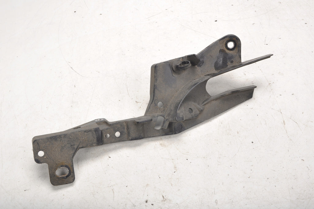 VOLVO XC90 II LEVELING SENSOR MOUNT 31476055