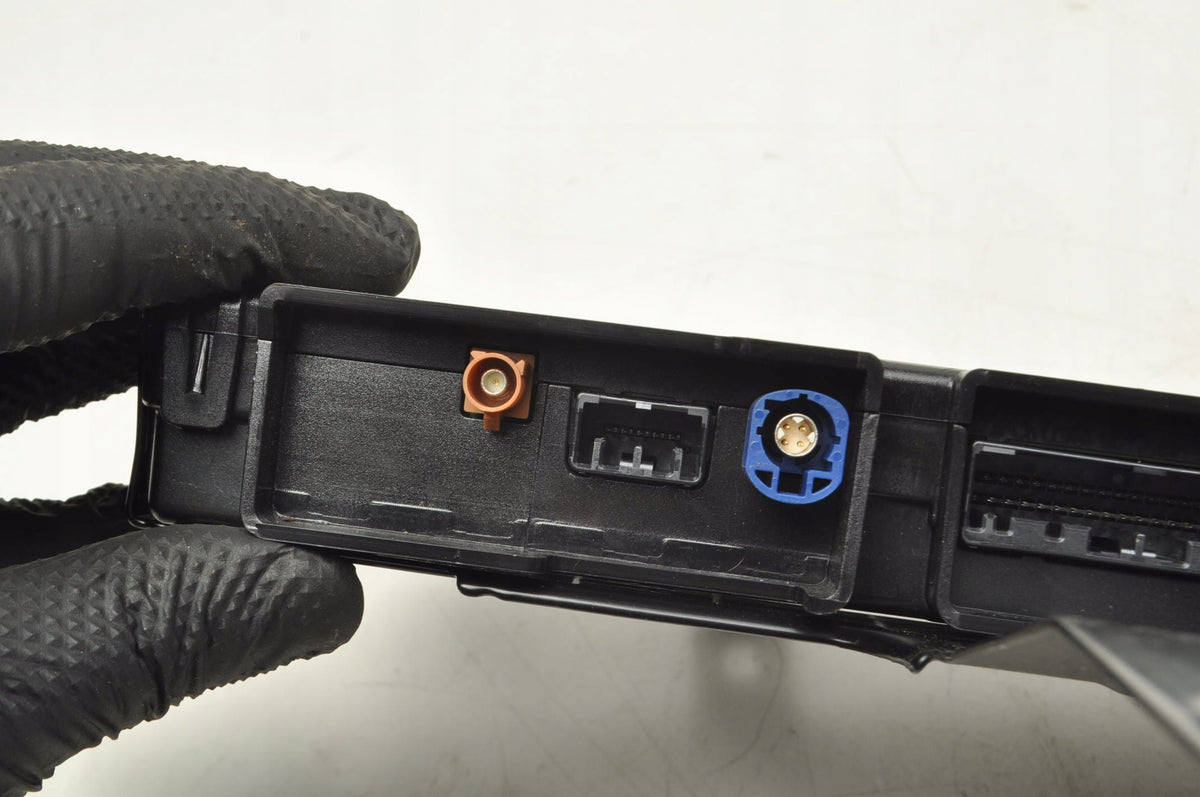 VOLVO XC90 II MODULE DRIVER VCM 31489606