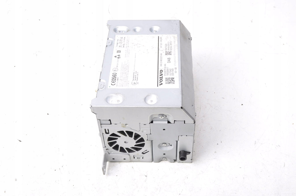VOLVO XC90 II RADIO 31667514