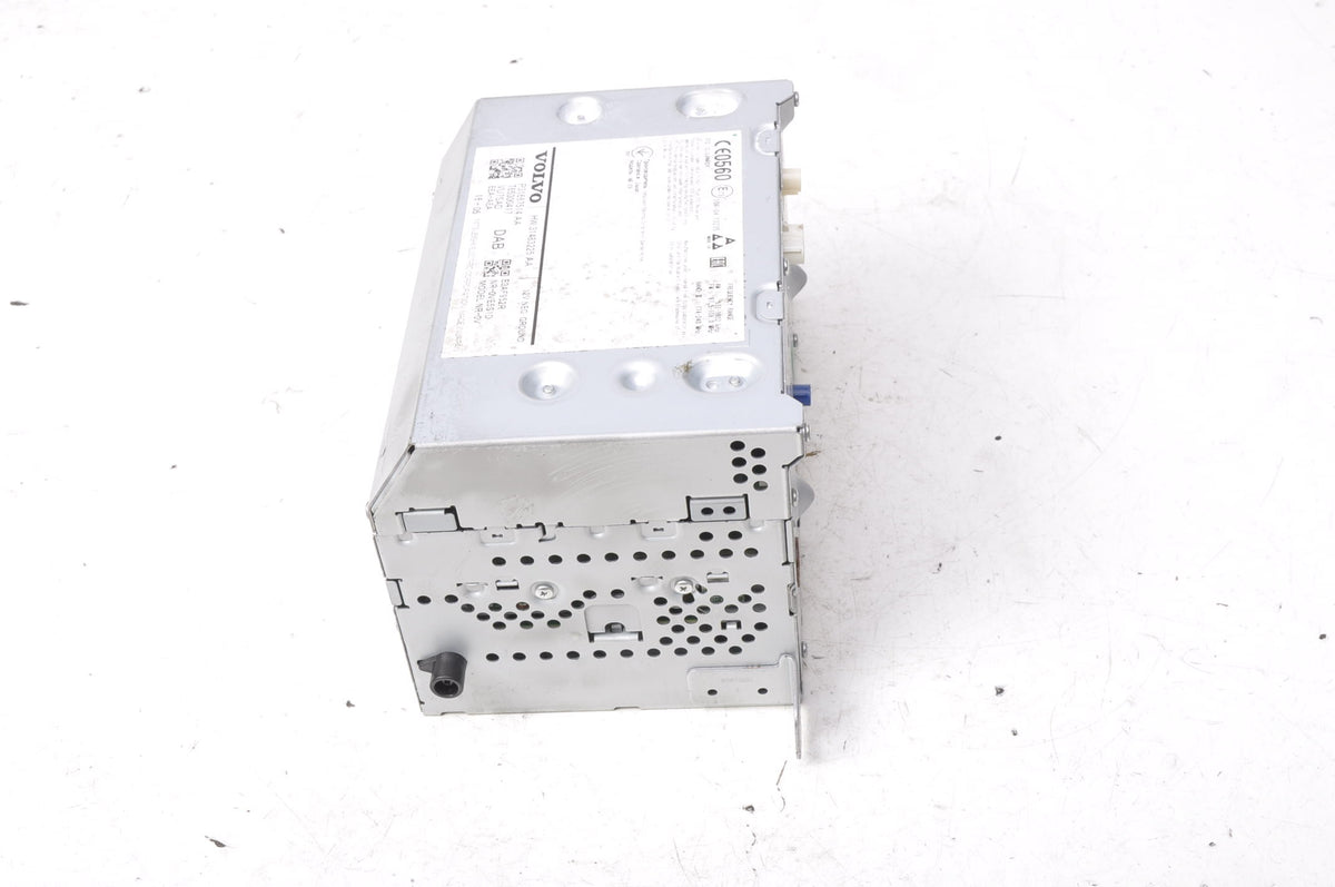 VOLVO XC90 II RADIO 31667514