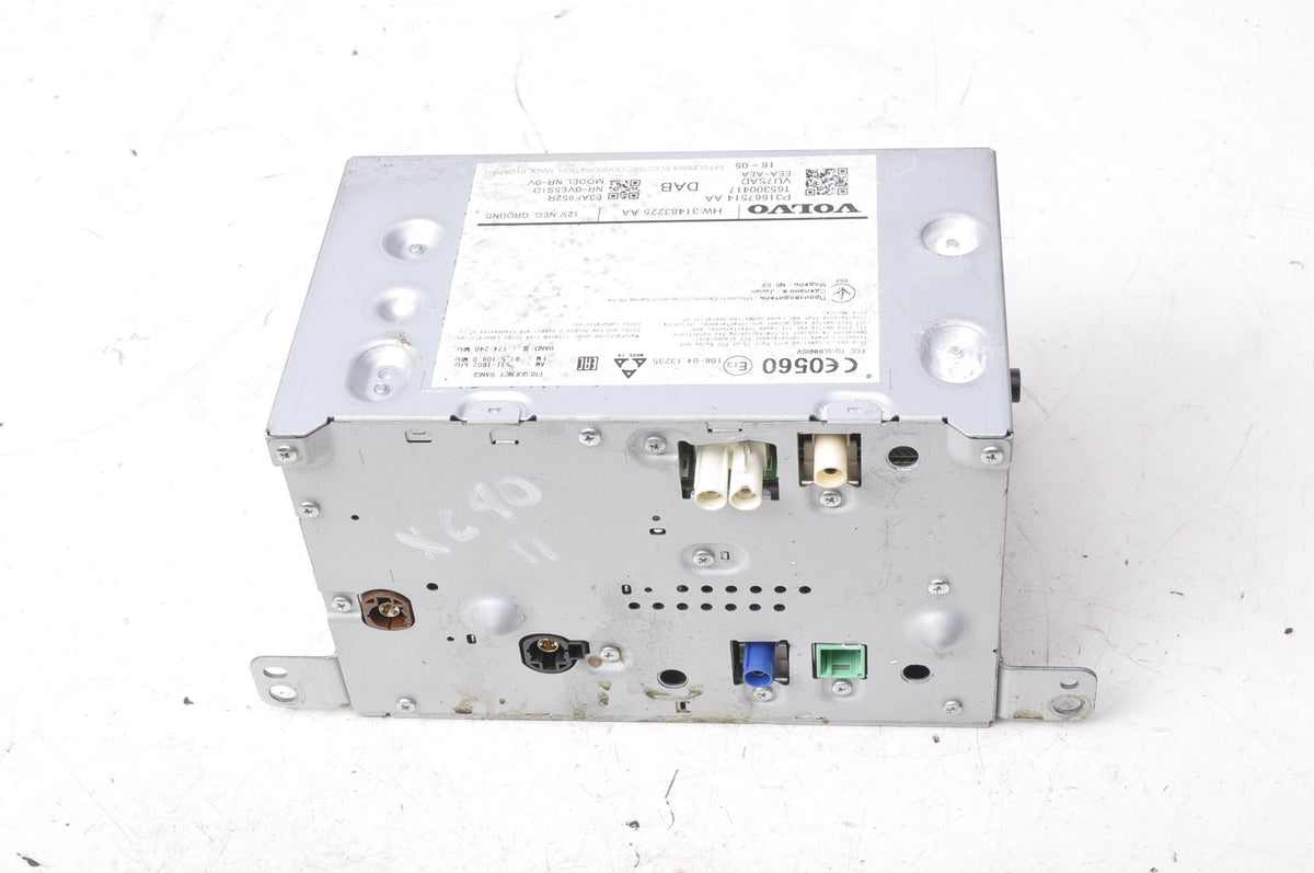 VOLVO XC90 II RADIO 31667514