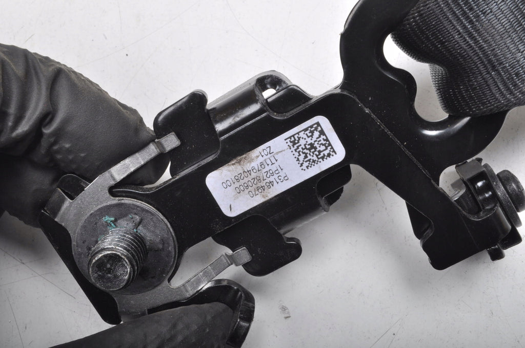 VOLVO XC90 II SEAT BELT LEFT FRONT 32131145 FIRED
