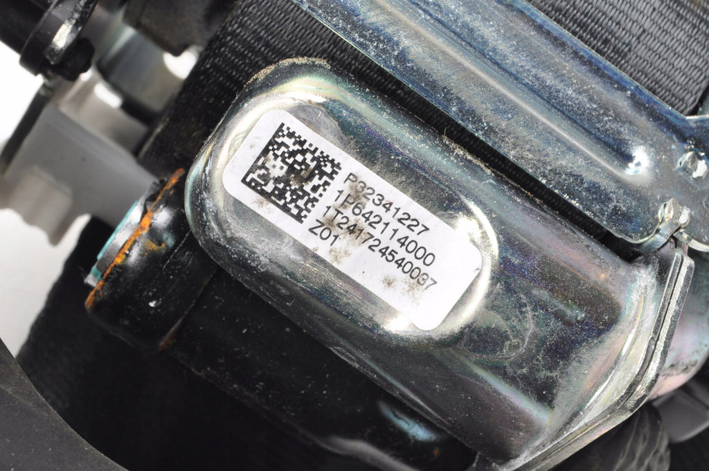 VOLVO XC90 II SEAT BELT LEFT REAR 2 ROW 32341227