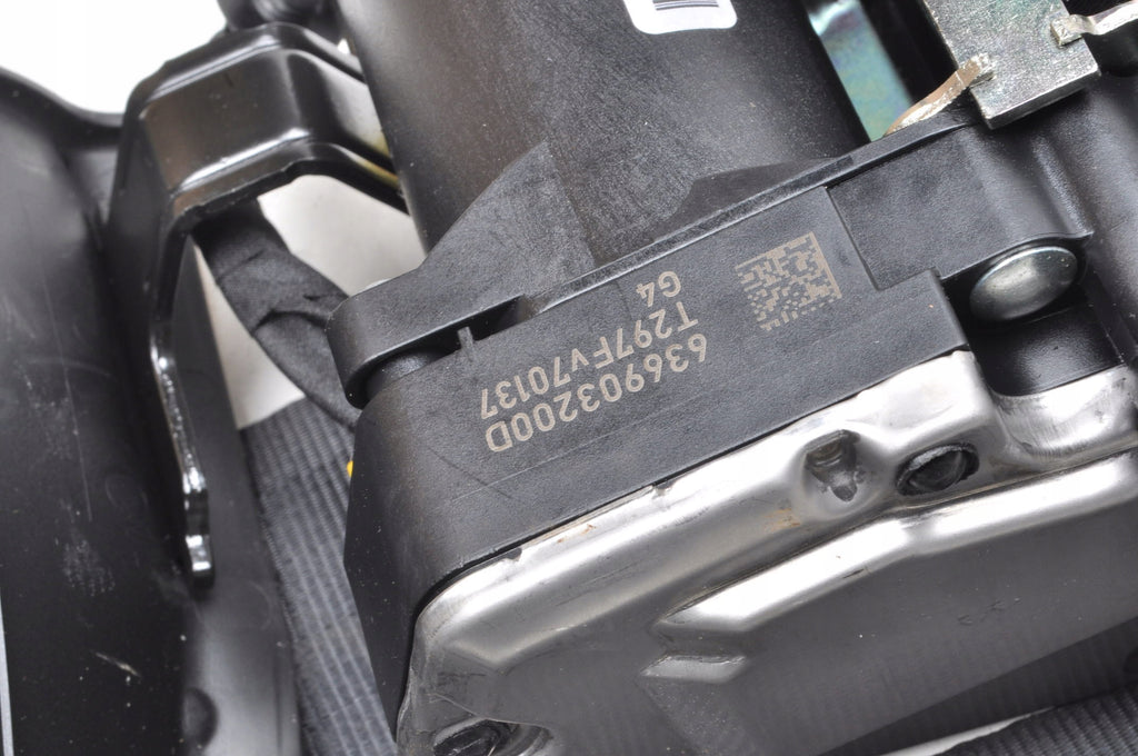 VOLVO XC90 II SEAT BELT RIGHT FRONT FIRED 32131153