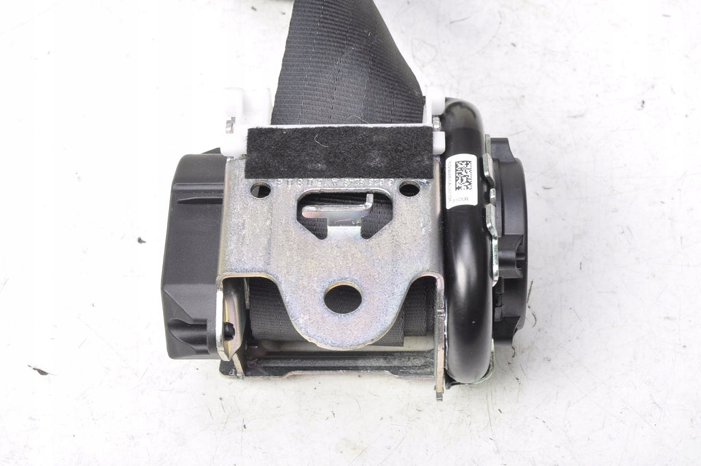 VOLVO XC90 II SEAT BELT RIGHT REAR 39825727